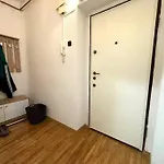 Komforan Trosoban Stan U Centru